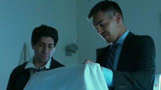 Talk of Chris Hemsworth’s abs derails murder investigation in <i>Criminal Crimes</i>